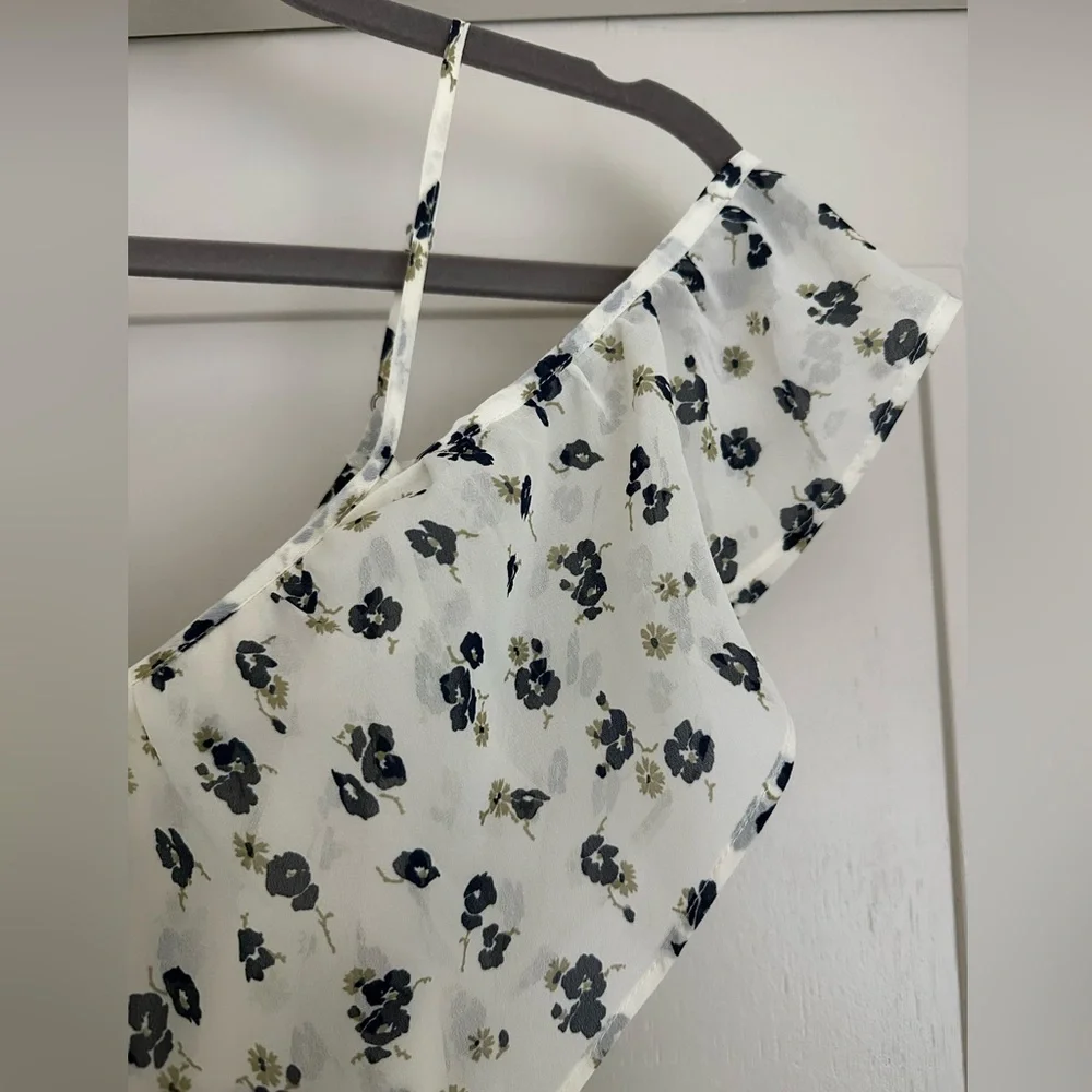 Abercrombie & Fitch Floral Maxi Dress in White and Black